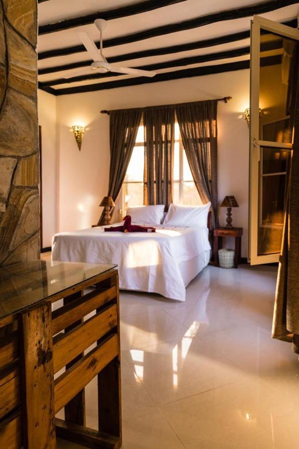 Ivory Ocean View Hotel Marumbi Ngoại thất bức ảnh