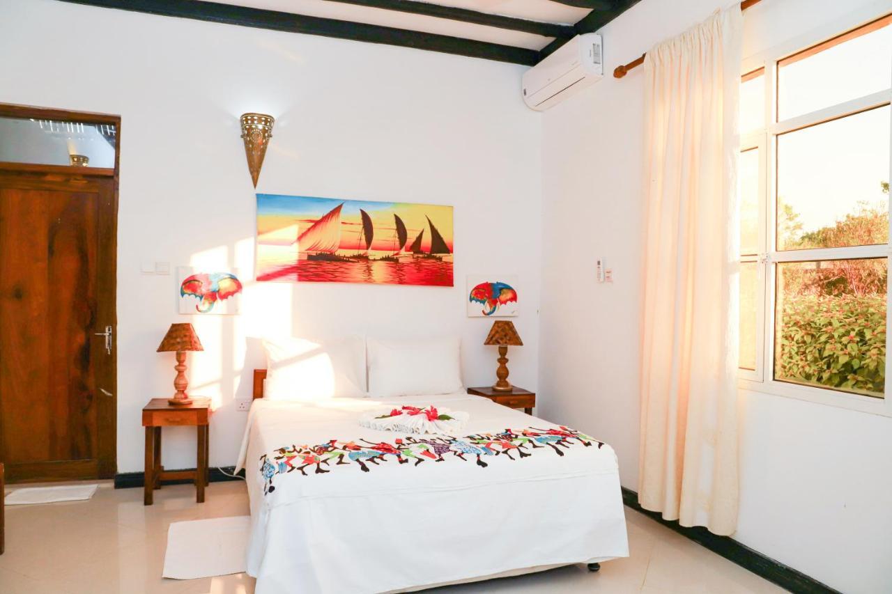 Ivory Ocean View Hotel Marumbi Ngoại thất bức ảnh