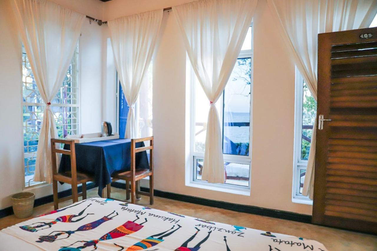 Ivory Ocean View Hotel Marumbi Ngoại thất bức ảnh