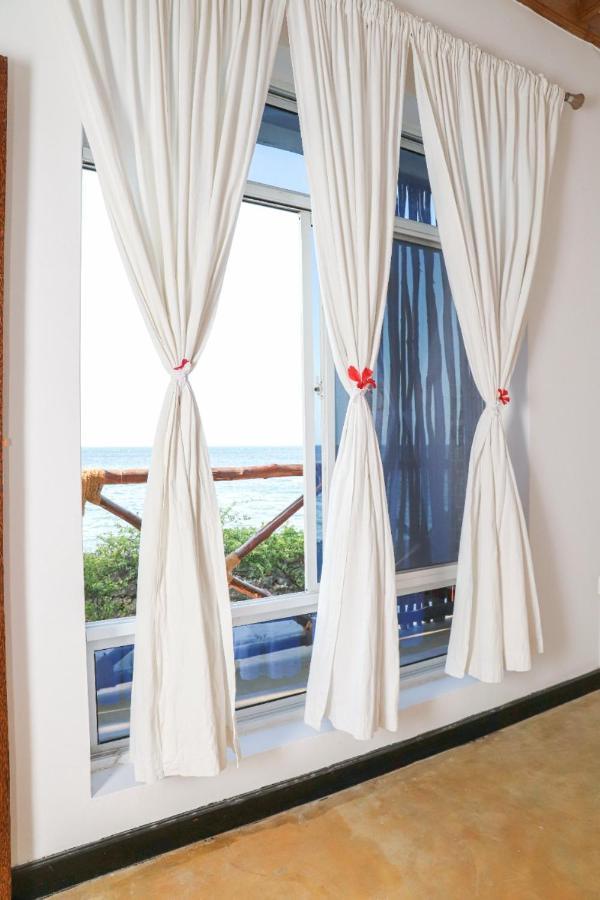 Ivory Ocean View Hotel Marumbi Ngoại thất bức ảnh