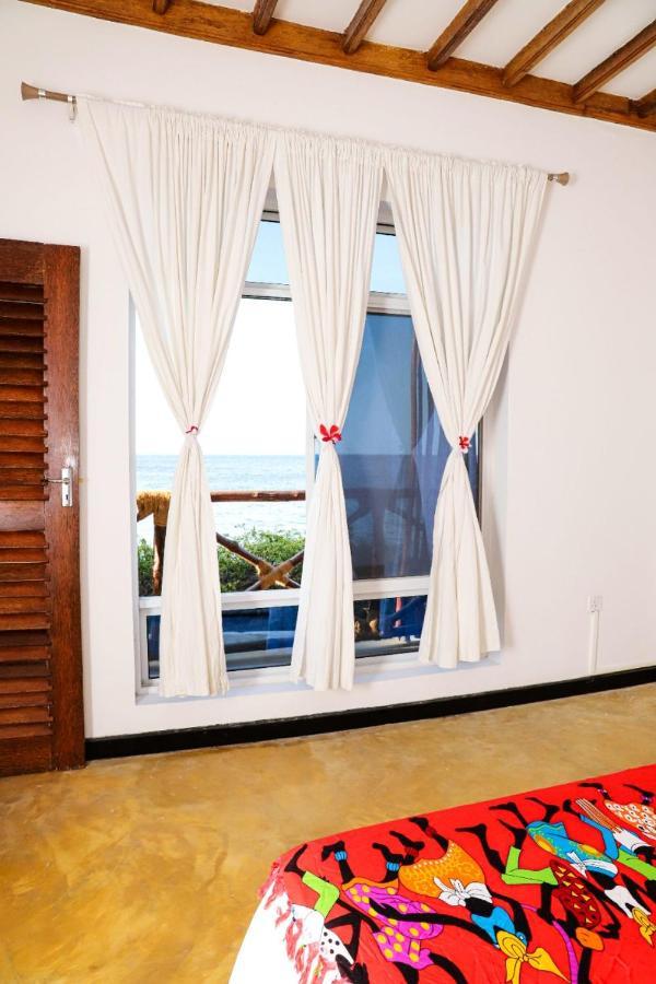 Ivory Ocean View Hotel Marumbi Ngoại thất bức ảnh